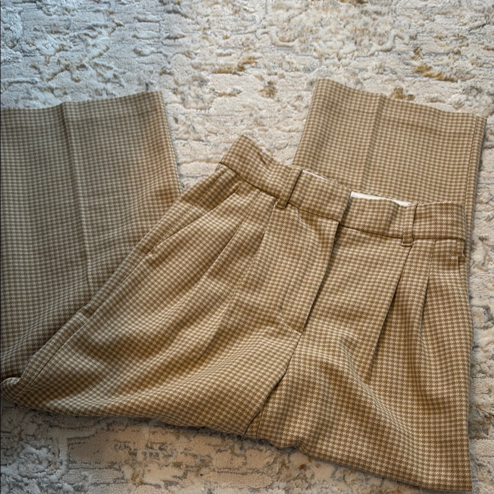 Aritzia Effortless Wool Cropped Pants